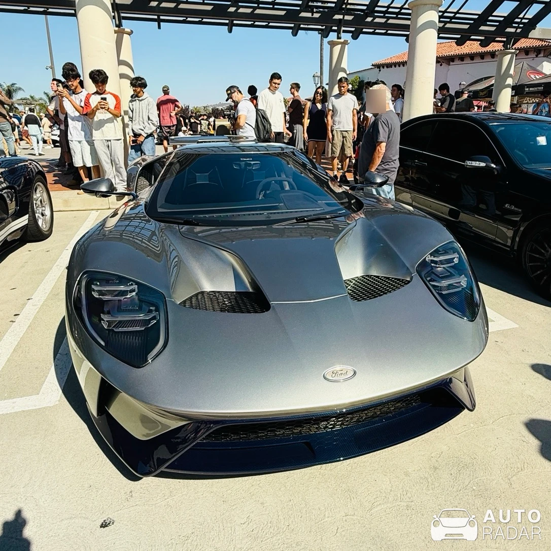 Ford GT LM GTE-Pro spotted in San Clemente