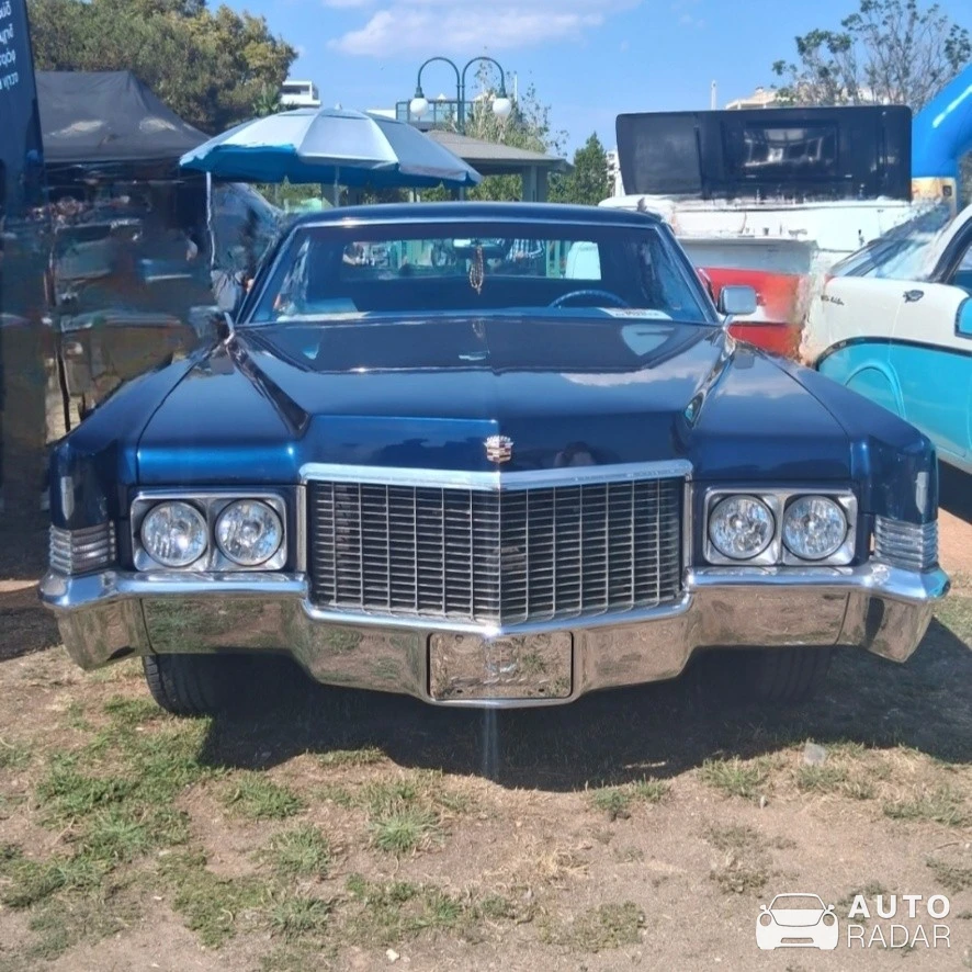 Cadillac Fleetwood spotted in Alimos