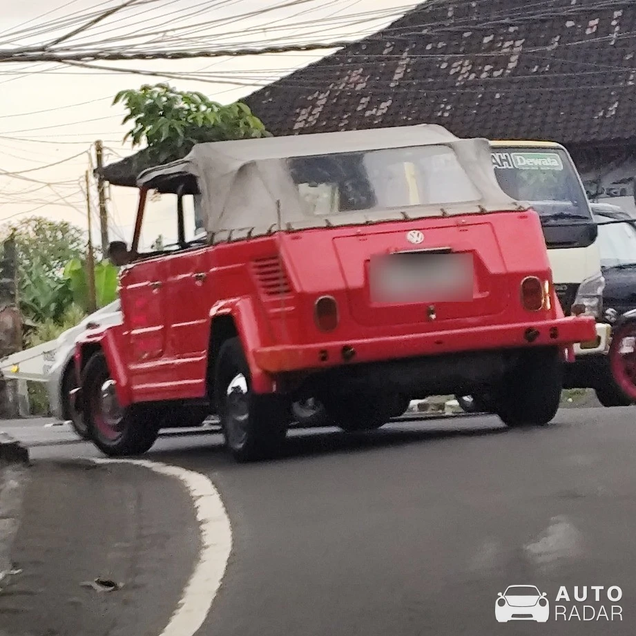 Volkswagen 181 spotted