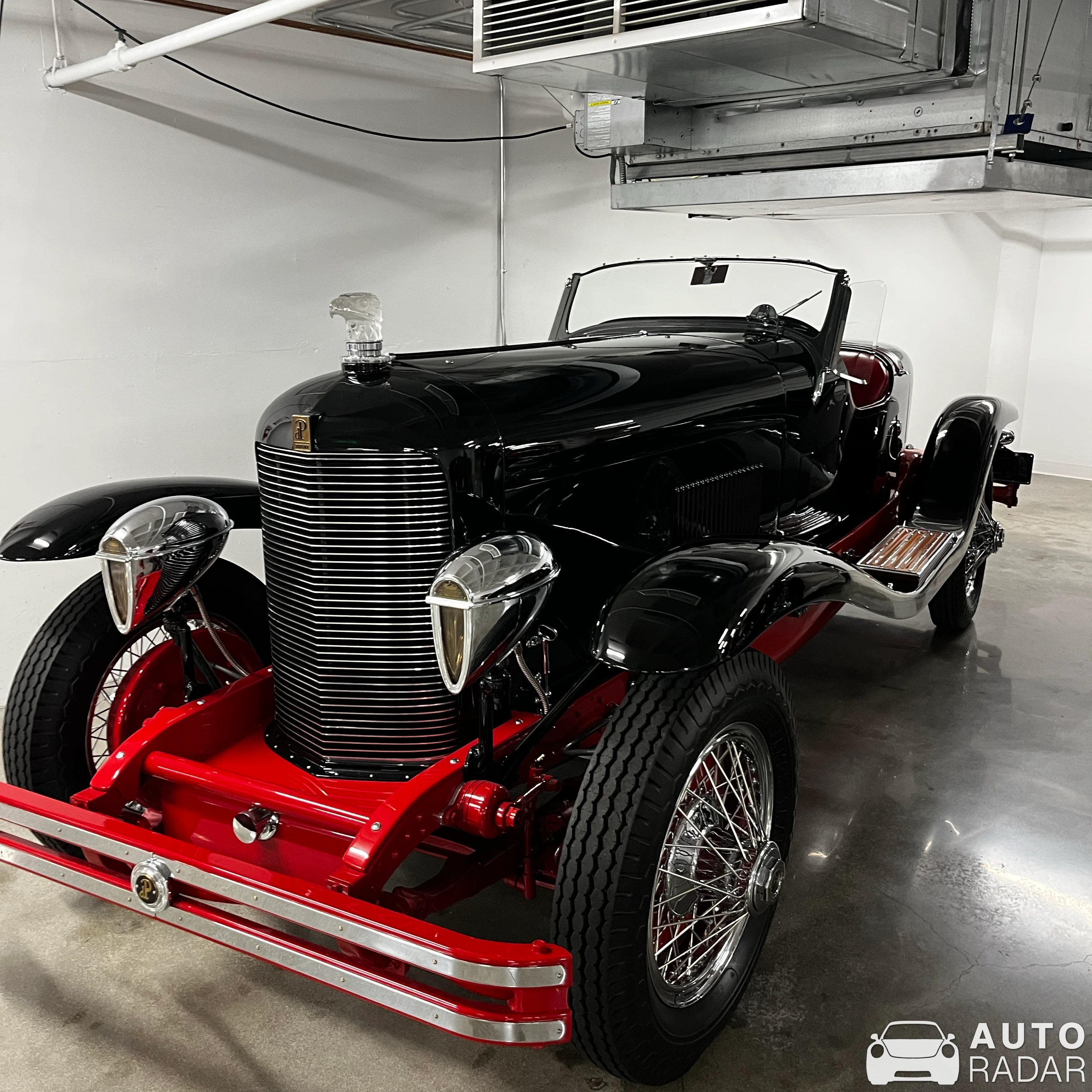 Du Pont Model G spotted in Hermosa Beach