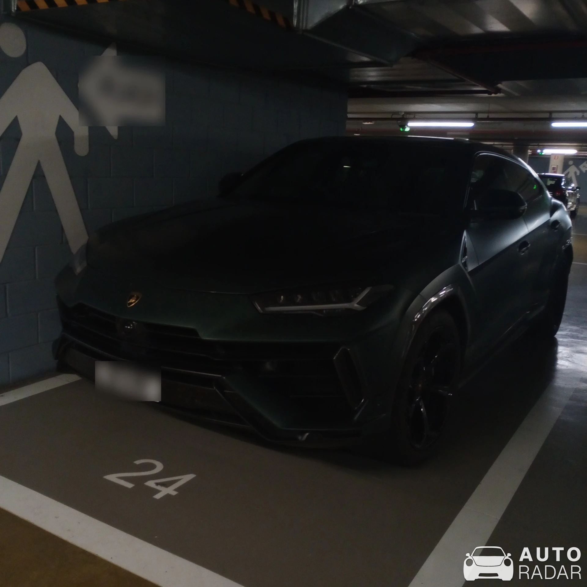 Lamborghini Urus S spotted in Barcelona, Spain