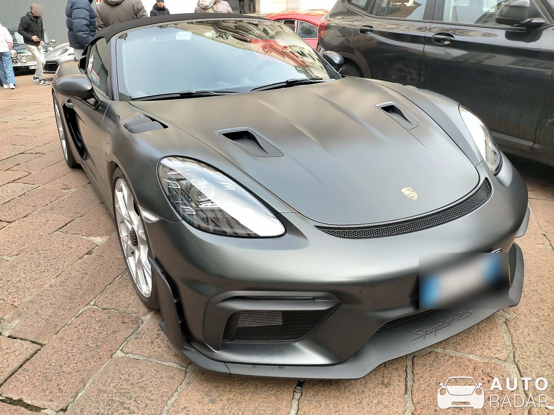 Porsche 718 Spyder RS spotted in Milano, Italy