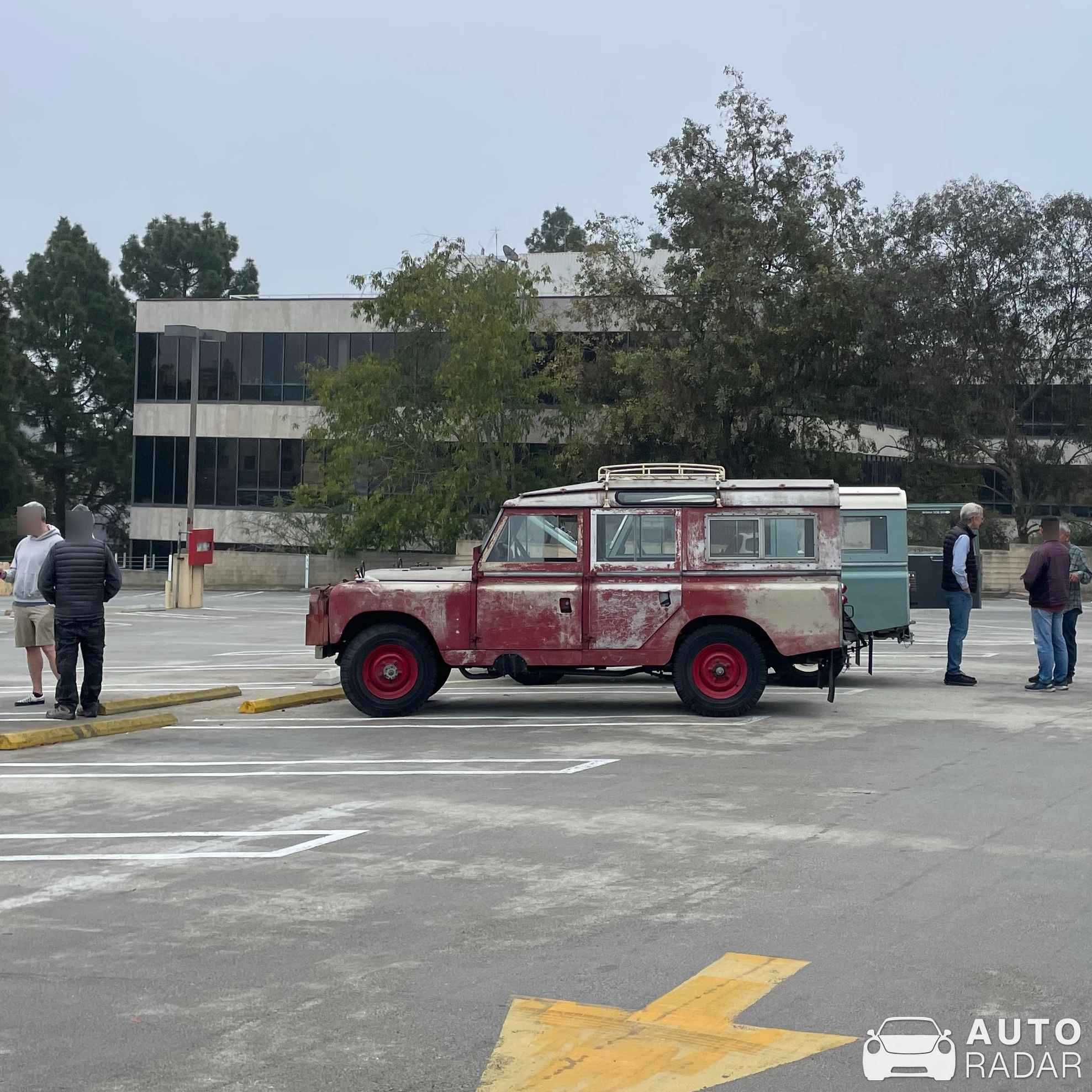 Land Rover Defender 130 spotted in Rolling Hills Estates