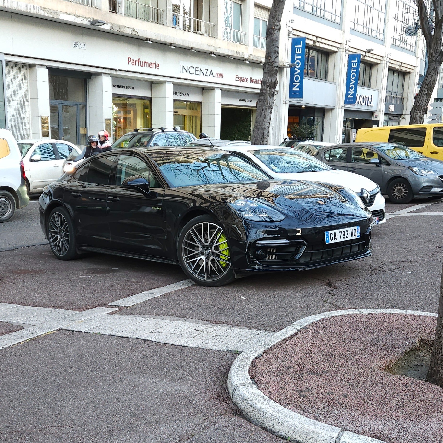 Porsche 971 Panamera 4 Sport Turismo