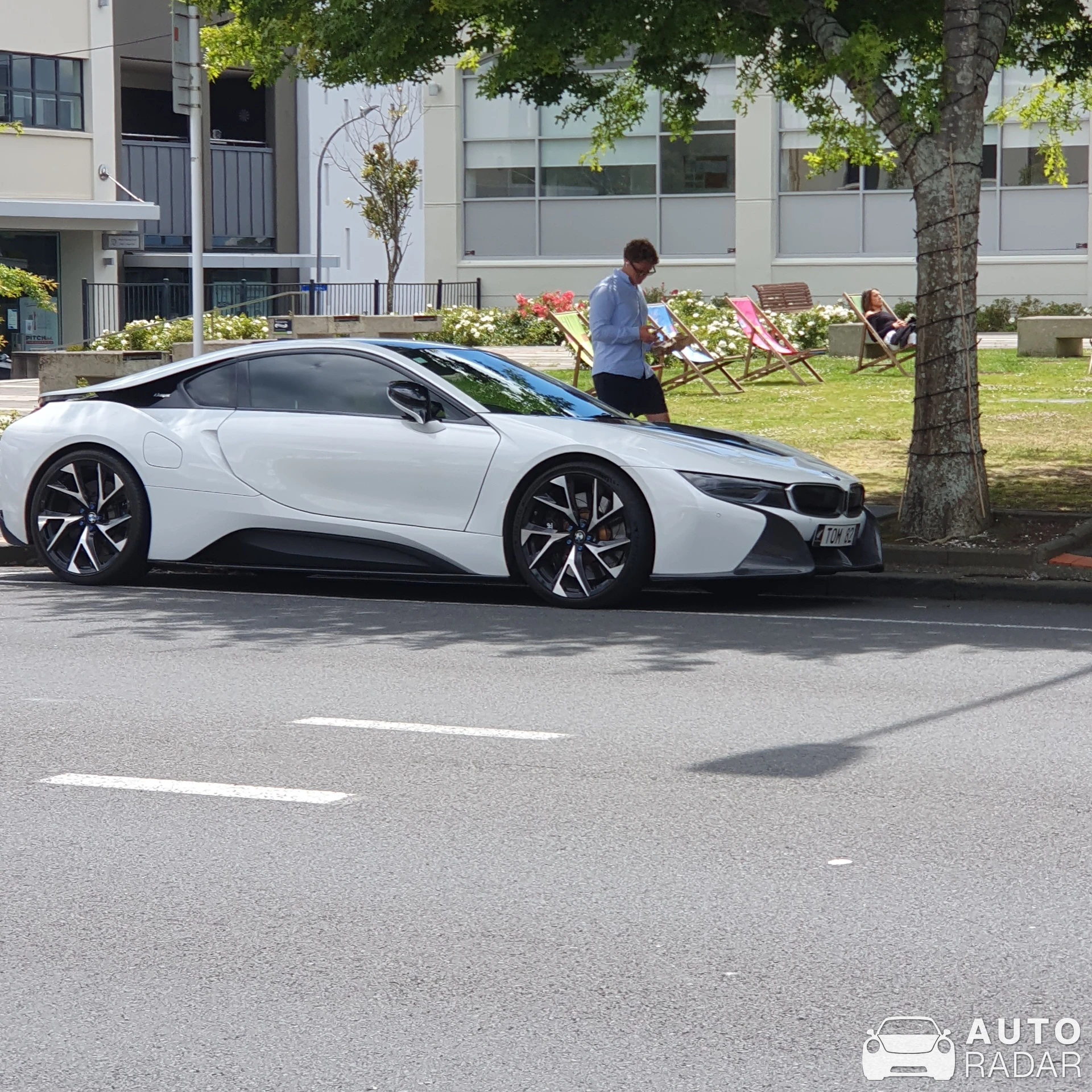BMW i8 Roadster spotted in Auckland, New Zealand
