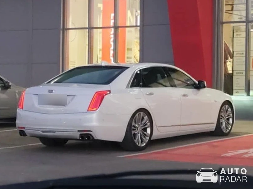 Cadillac CT6 spotted in Oroszlány