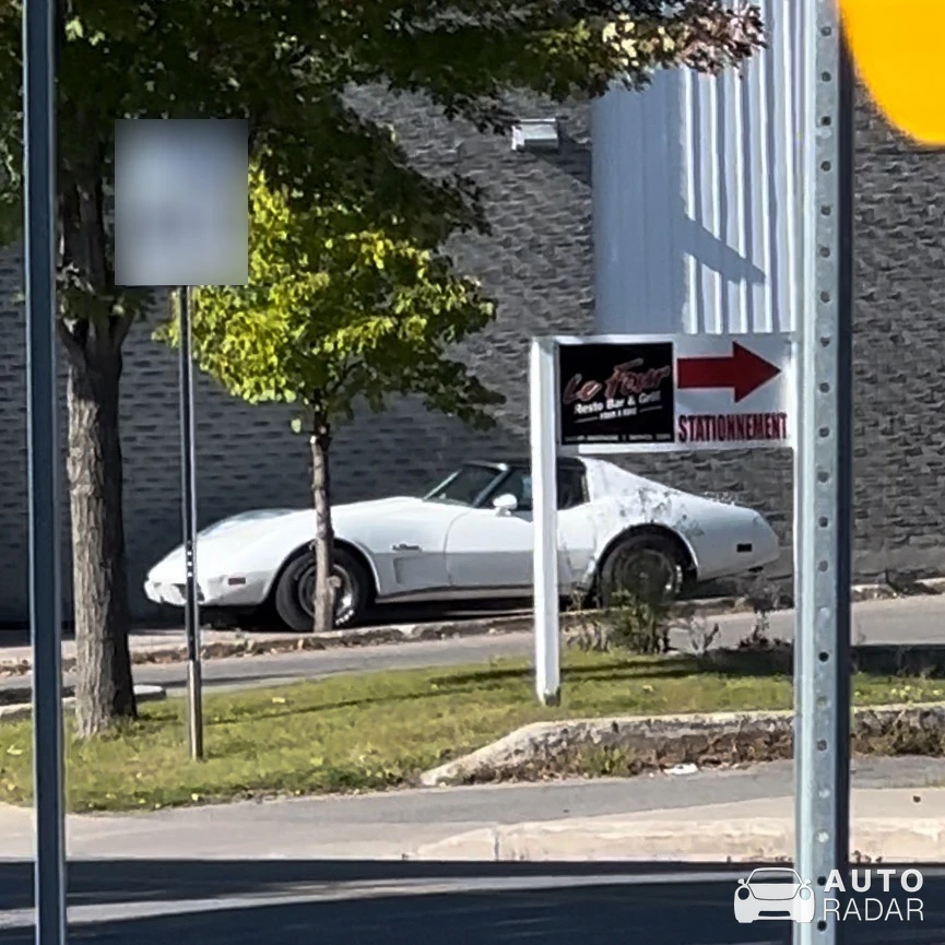 Chevrolet Corvette C3 spotted in Saint-Eustache, Canada