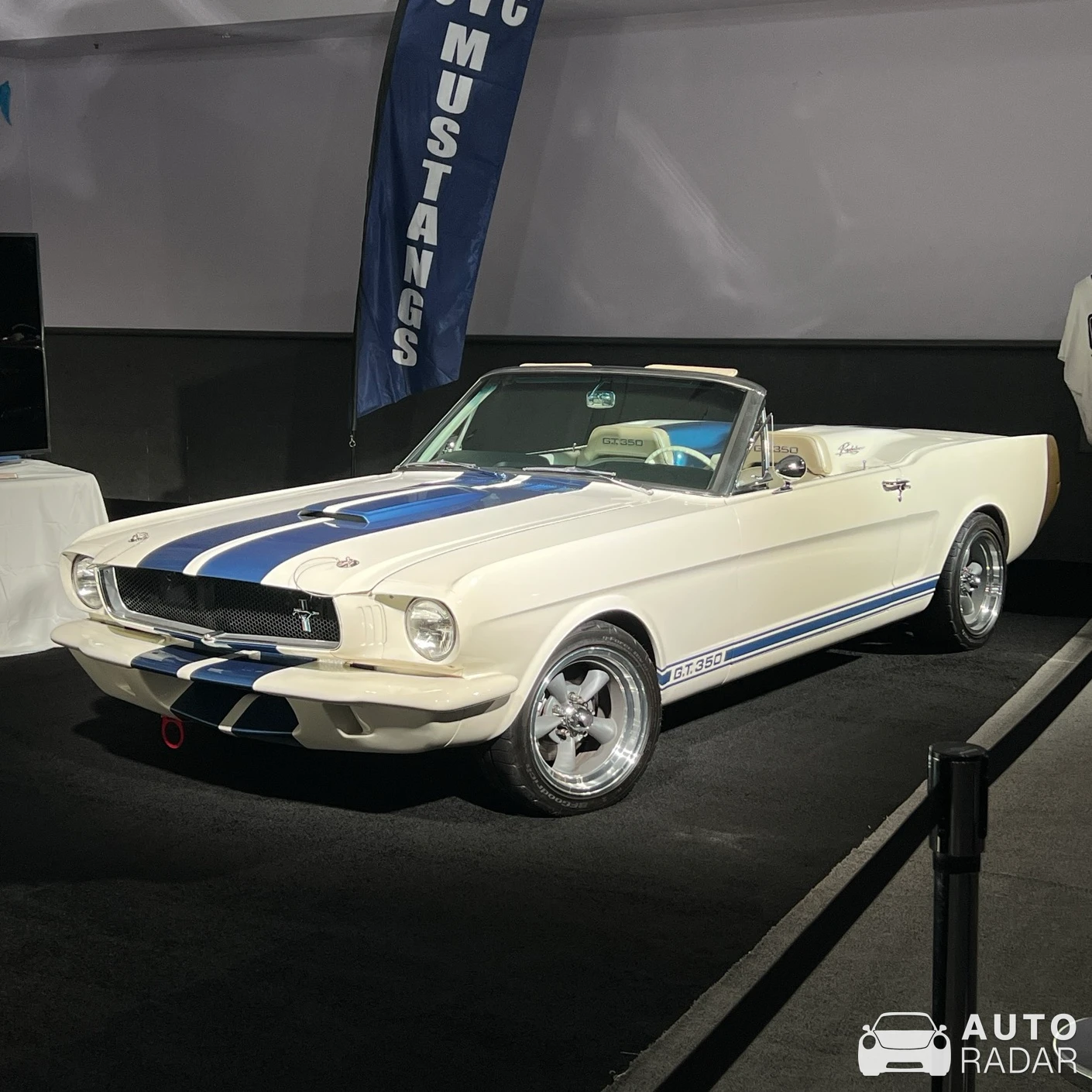 Ford Mustang Shelby GT350 Convertible spotted in Los Angeles