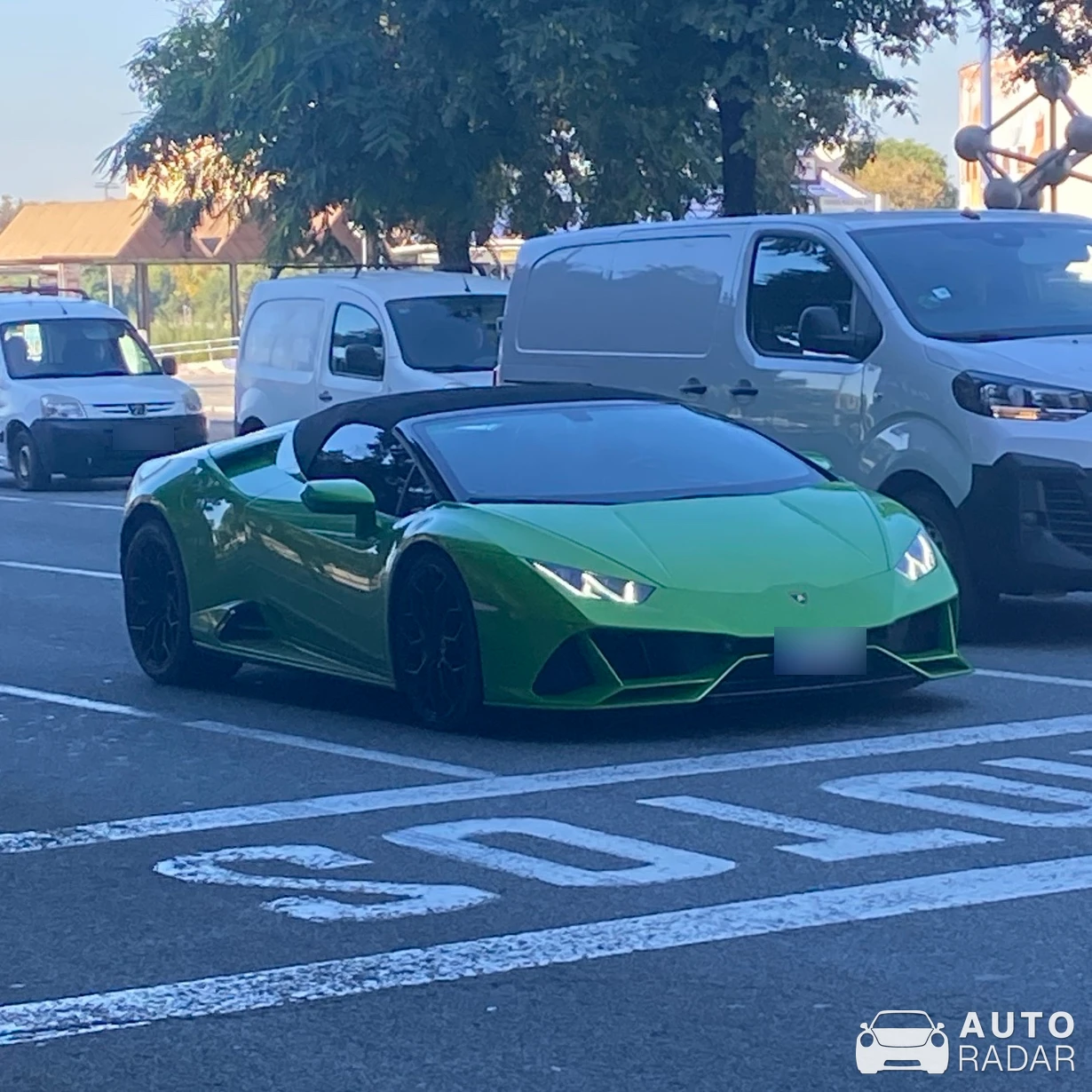 Lamborghini Huracán LP640-4 EVO Spyder spotted in Sevilla