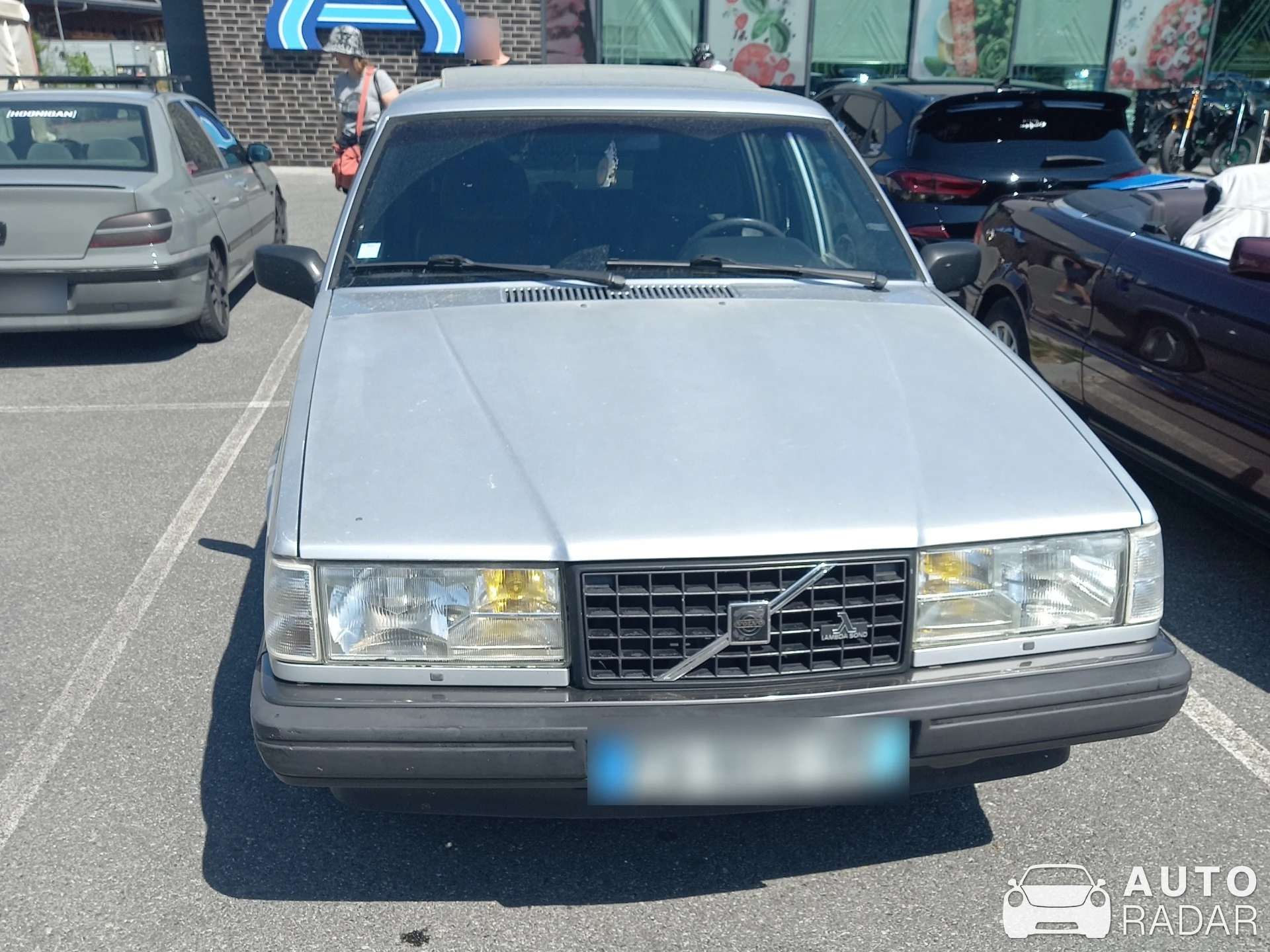 Volvo 940 Turbo spotted in Sevrier, France