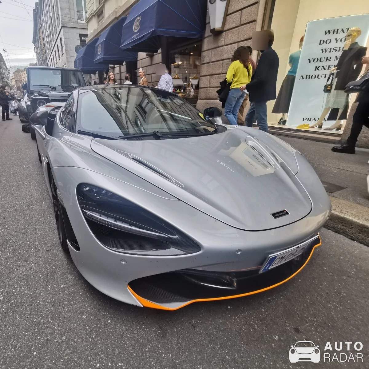 McLaren 720S spotted in Milano, Italy