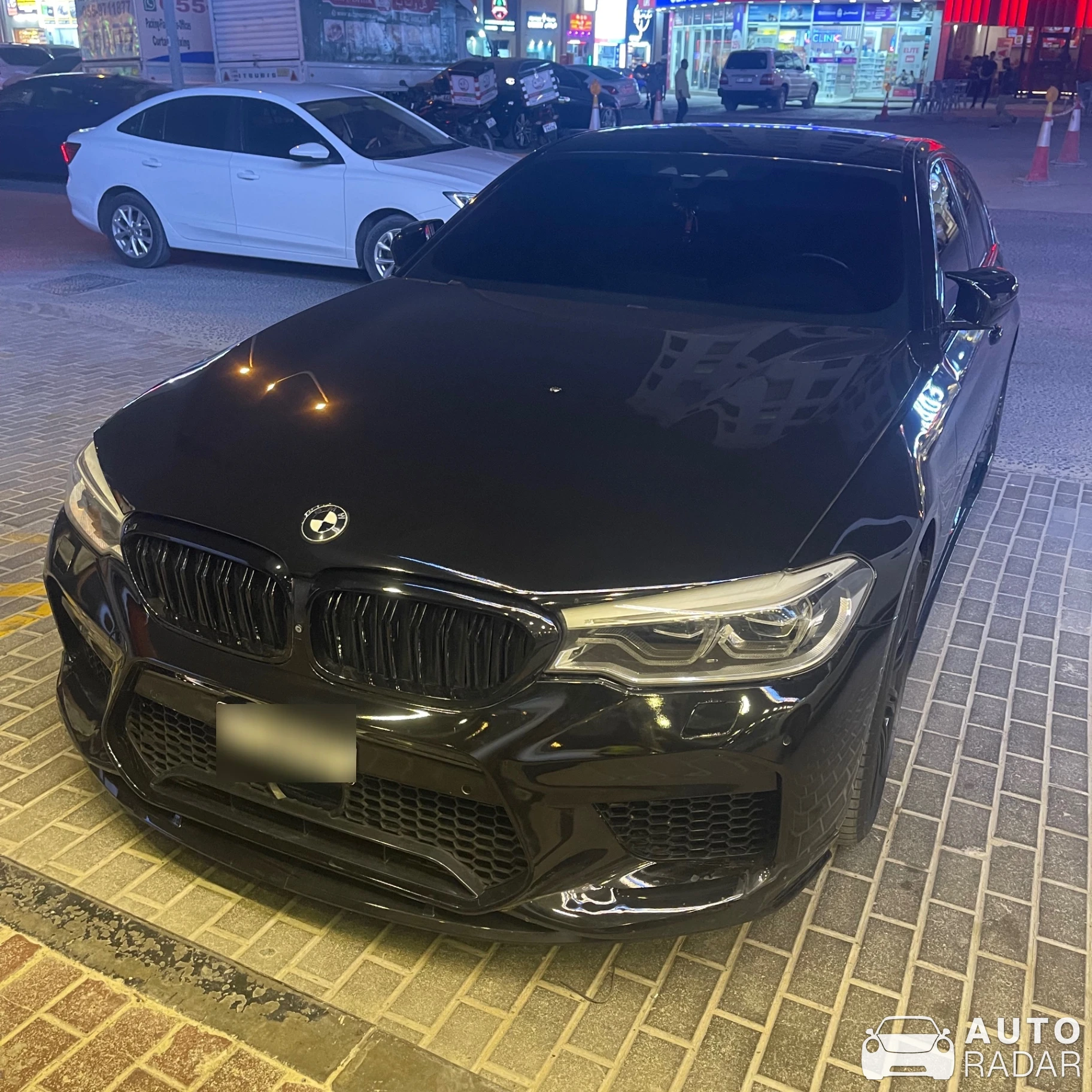 BMW M5 F90 spotted in Dubai, United Arab Emirates