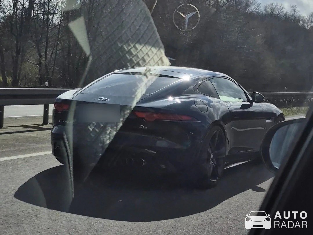 Jaguar F-Type R Coupé spotted in Rosendahl