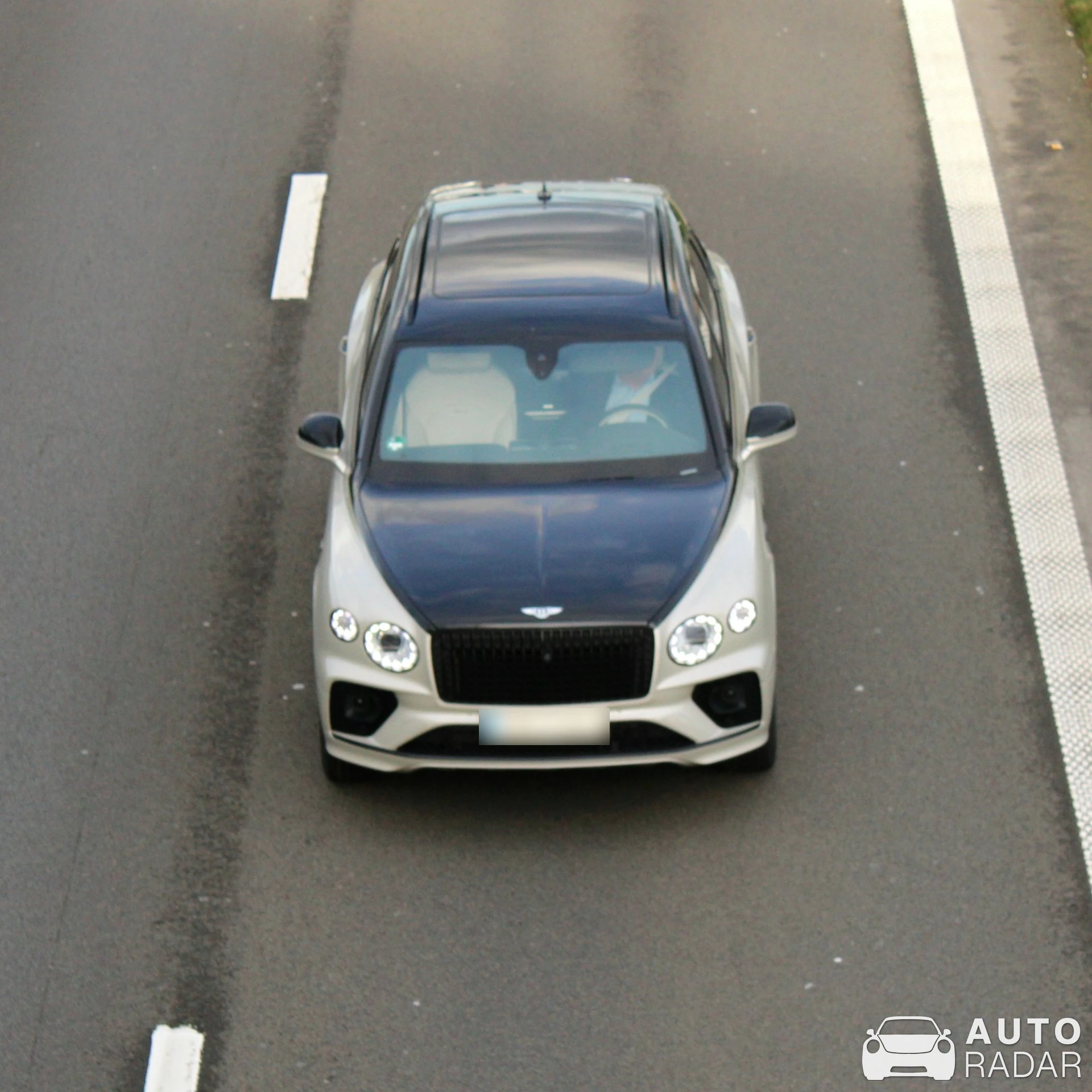 Bentley Bentayga Azure EWB First Edition spotted in Brecht, België