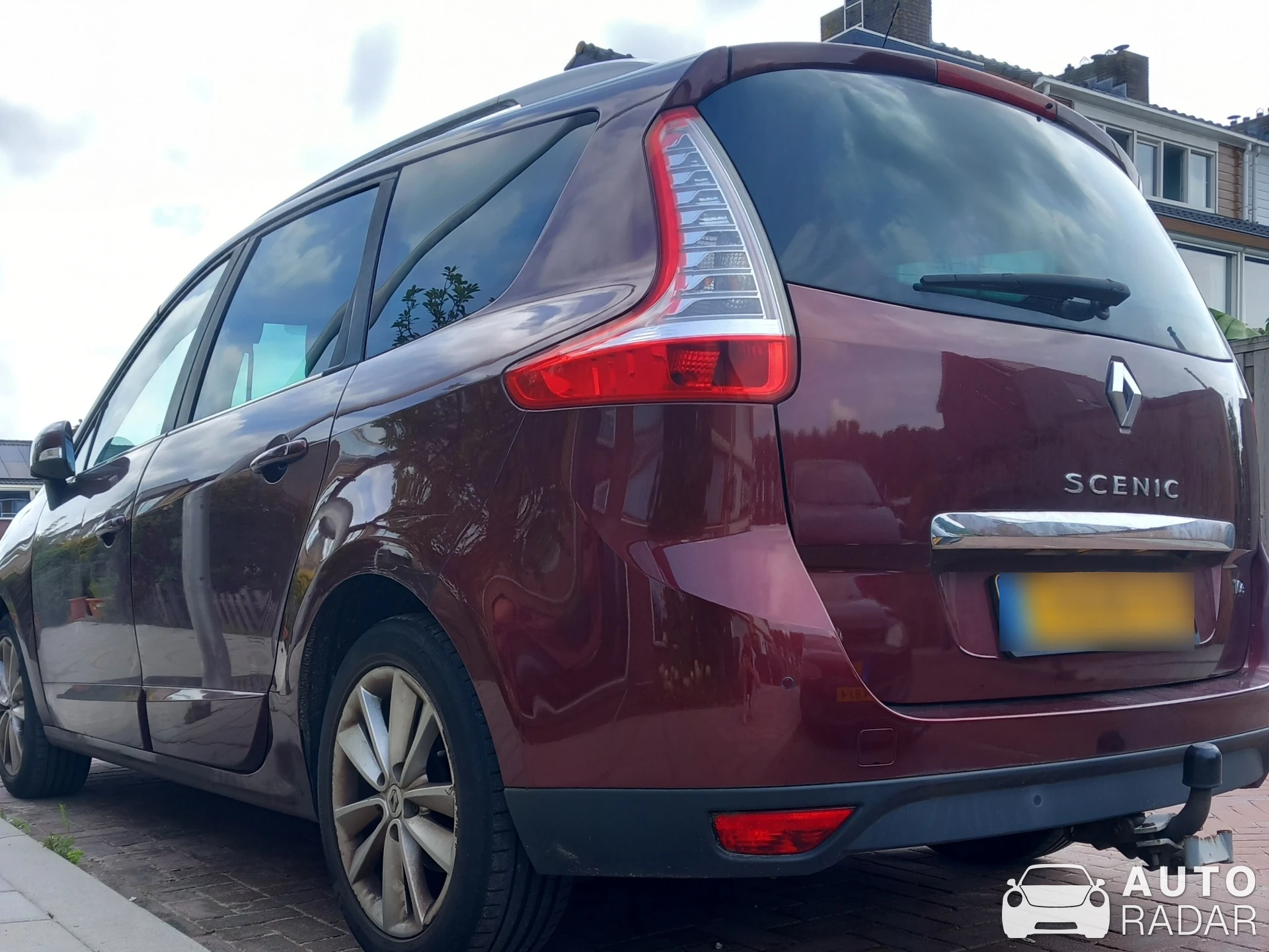 Renault Scenic spotted in Hazerswoude-Rijndijk