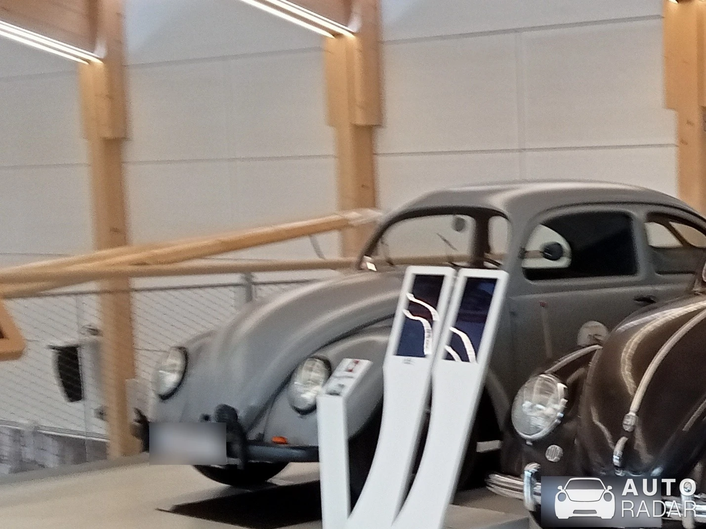 Volkswagen Beetle Split Window spotted in Salzburg
