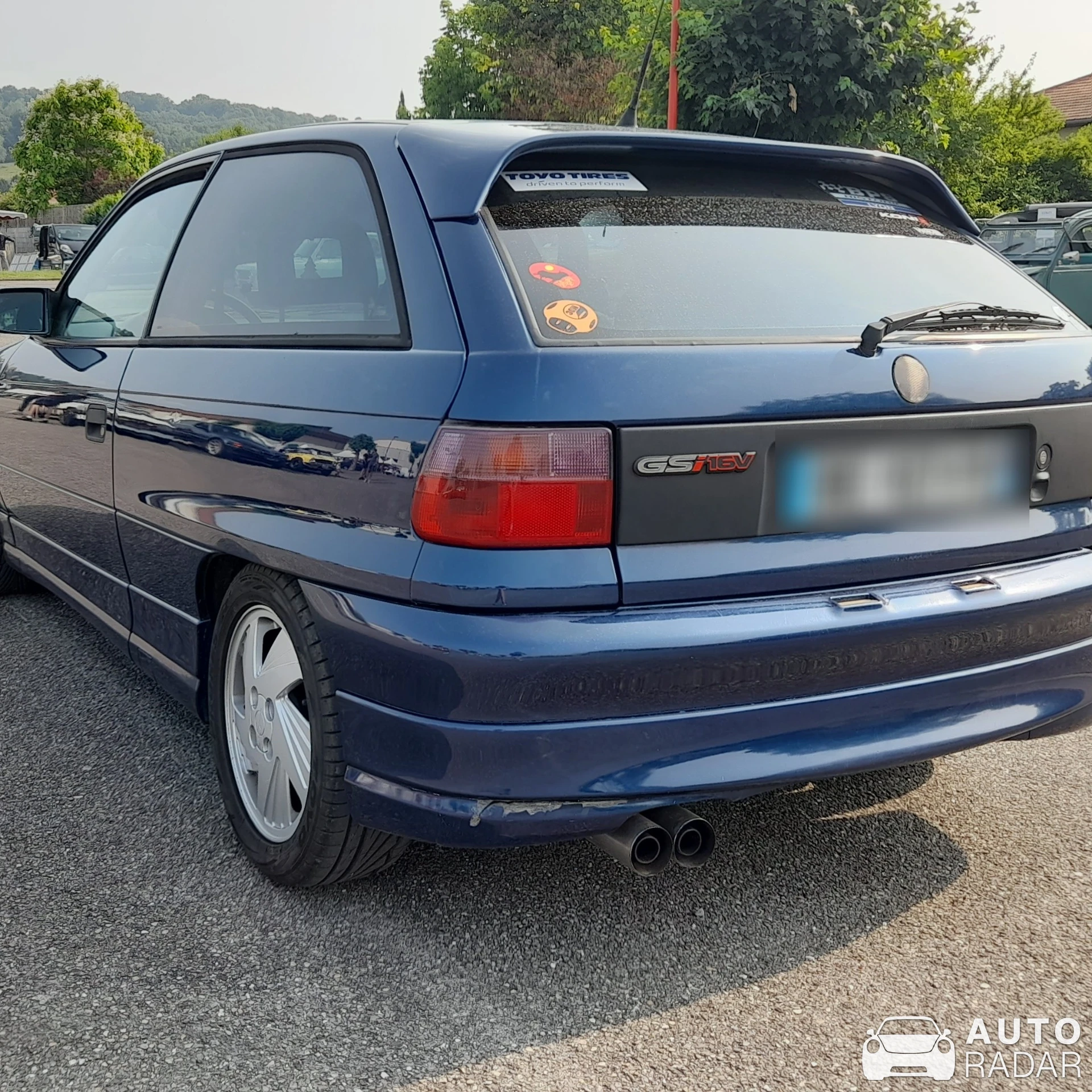 Opel Astra GSi spotted in Saint-Pierre-de-Chandieu