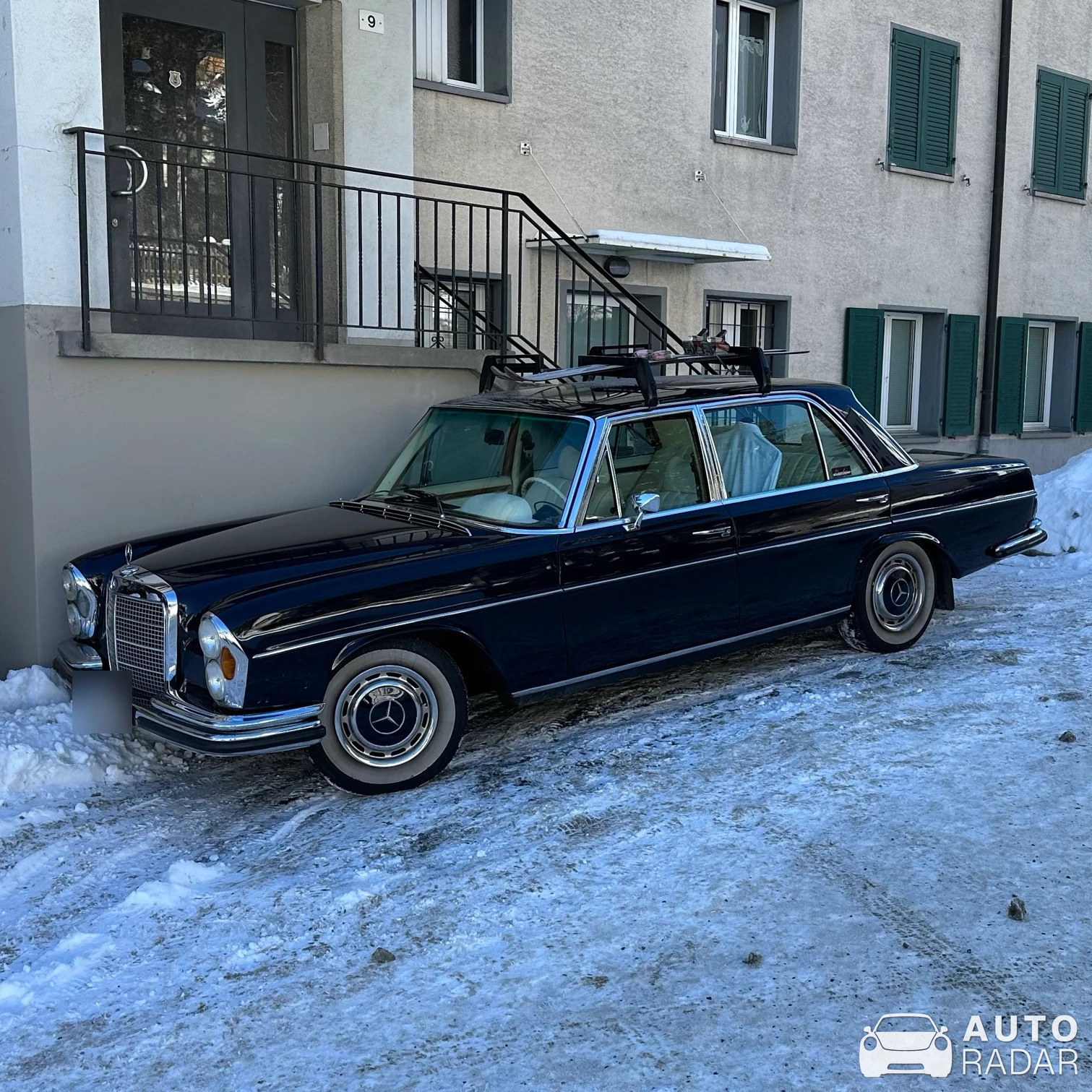 Mercedes-Benz 300 SEL 6.3 spotted in Sankt Moritz, Schweiz