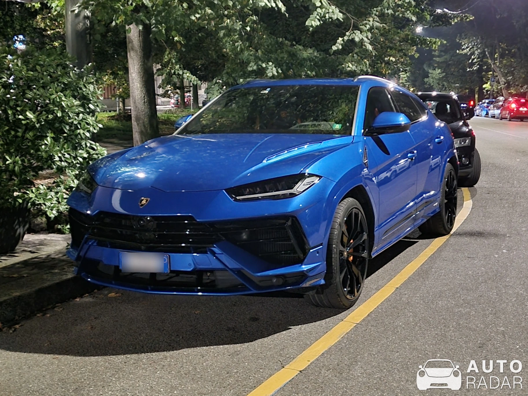 Lamborghini Urus S spotted in Milano, Italia