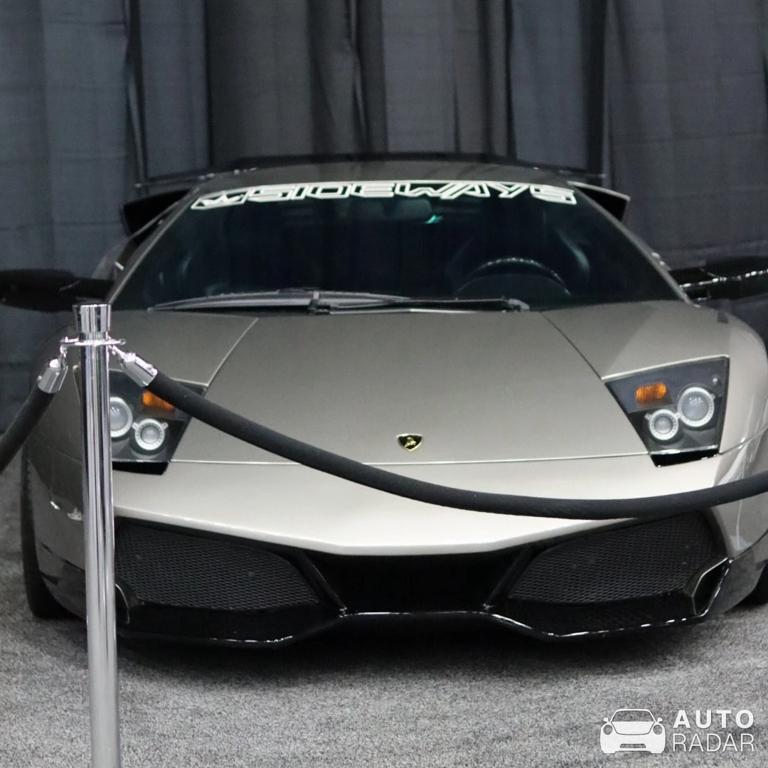 Lamborghini Murciélago LP670-4 SuperVeloce spotted in Detroit, United States