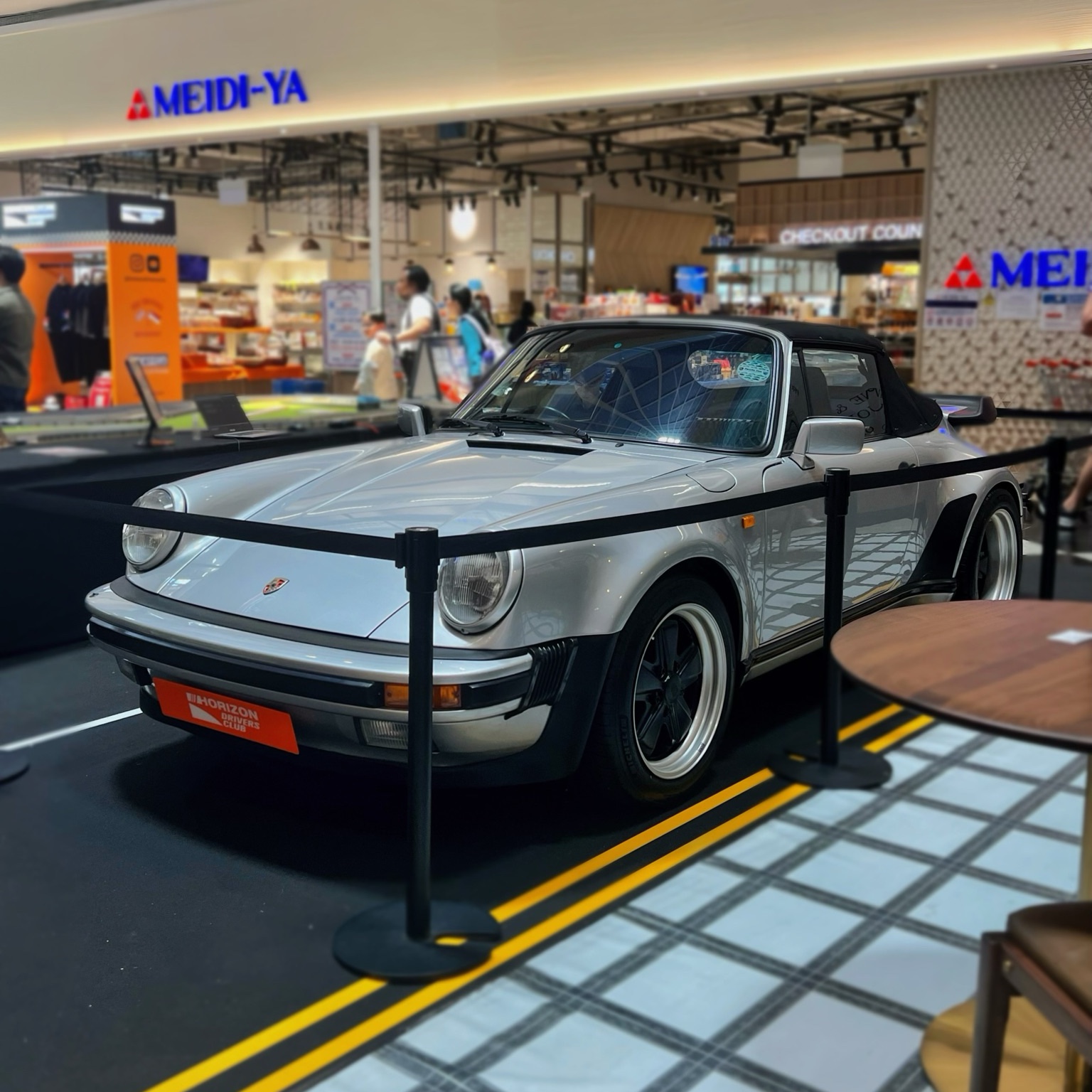 Porsche 930 Turbo Cabriolet