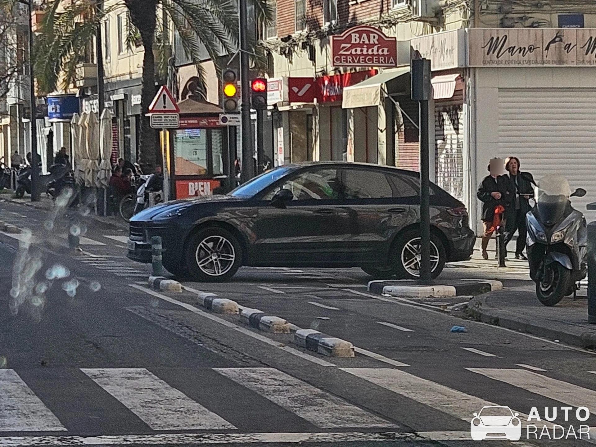 Porsche Macan S spotted in València, España