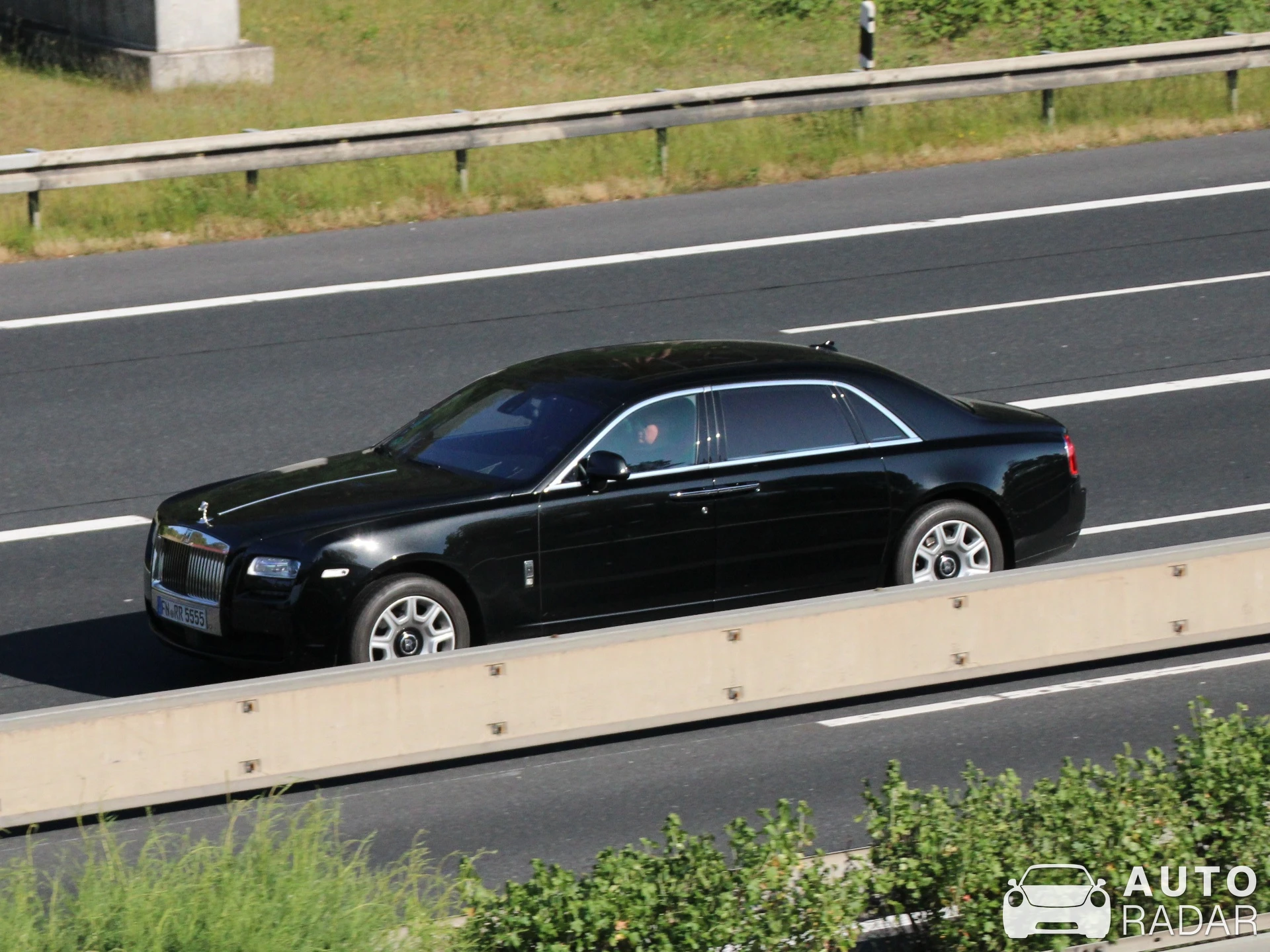 Rolls-Royce Ghost EWB spotted in Beelitz, Germany