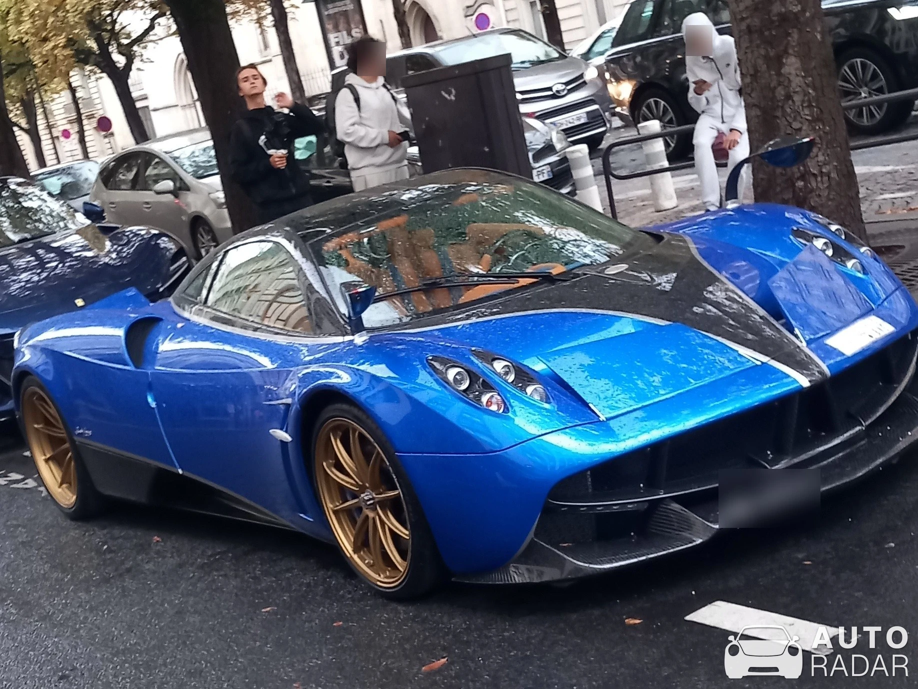 Pagani Huayra Pacchetto Tempesta spotted in Paris