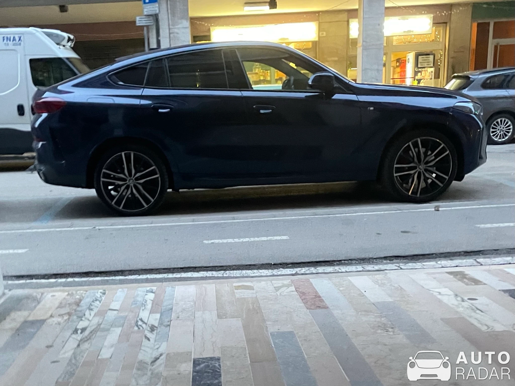 BMW X6 M G06 2022 spotted in Venezia, Italia