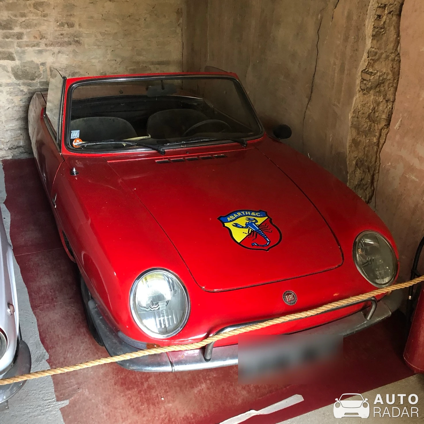 Fiat 850 Abarth spotted in Savigny-lès-Beaune