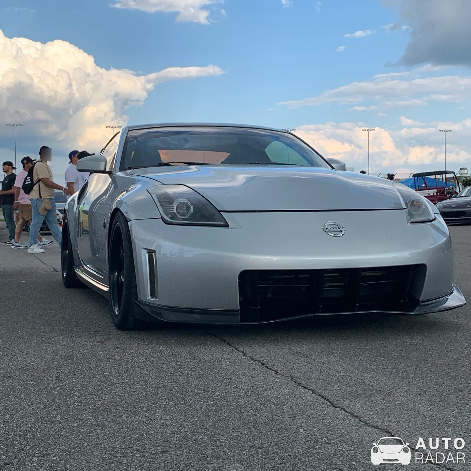 Nissan 350Z spotted in Lebanon, United States