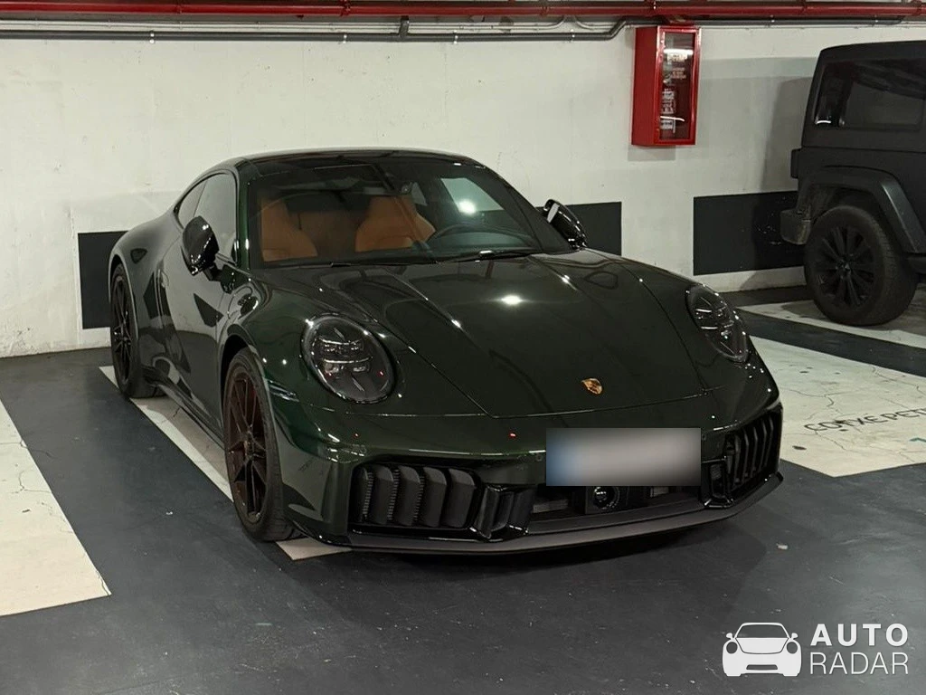 Porsche 992 Carrera GTS MkII spotted in Barcelona, Spain