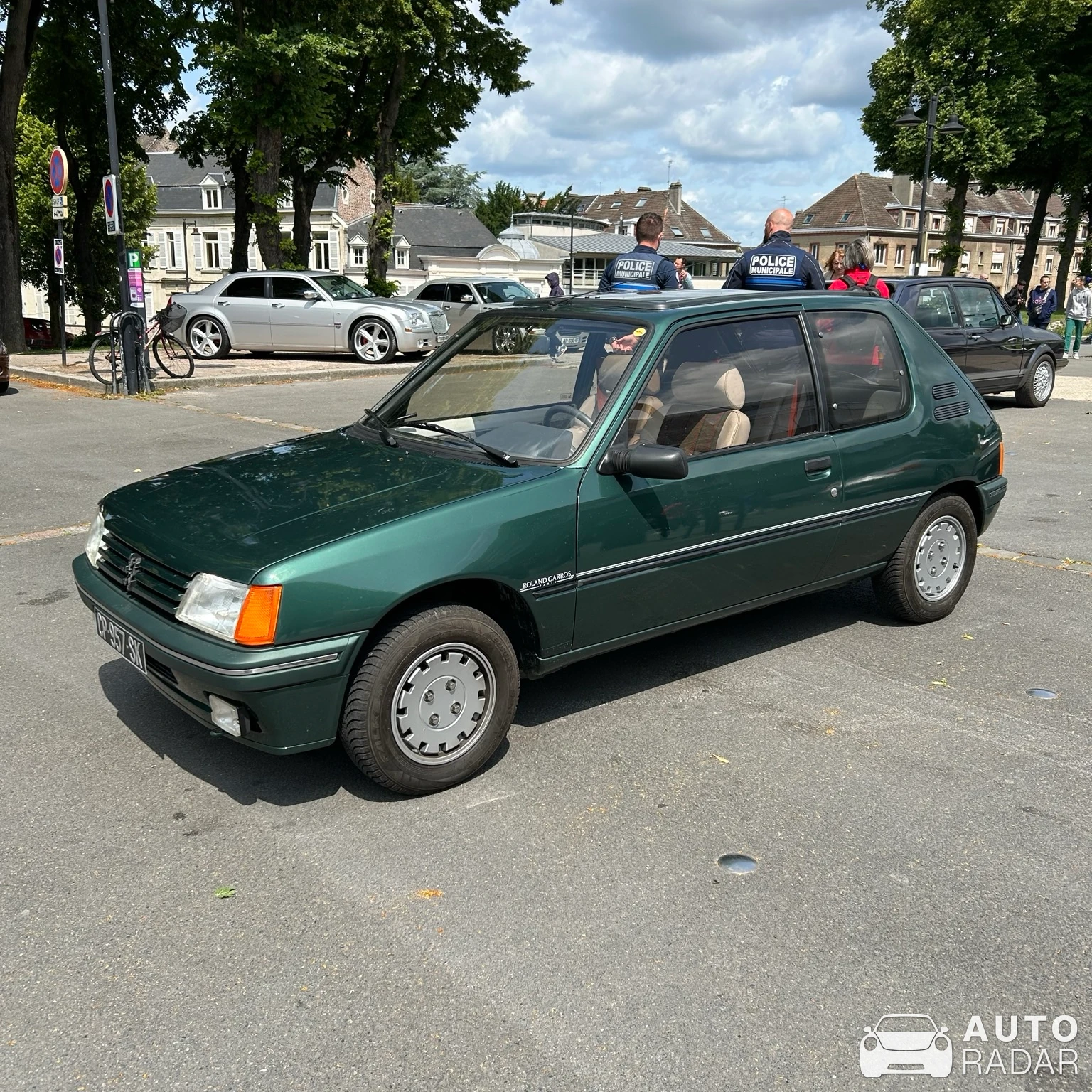 Peugeot 205 Rolland Garros spotted in Valenciennes