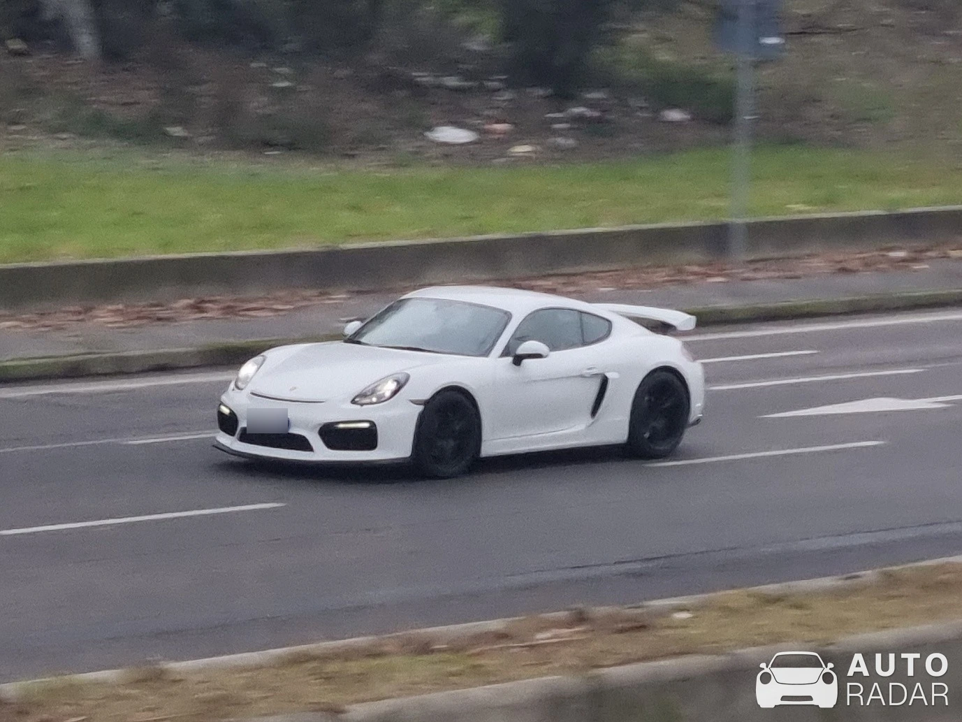 Porsche 981 Cayman GT4 spotted in Milano, Italy