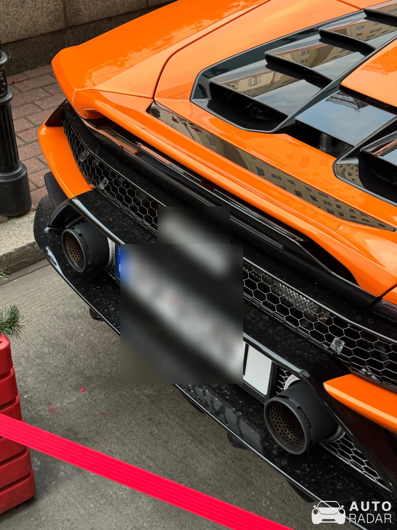 Lamborghini Huracán LP640-4 EVO Spyder spotted in Warszawa, Польща