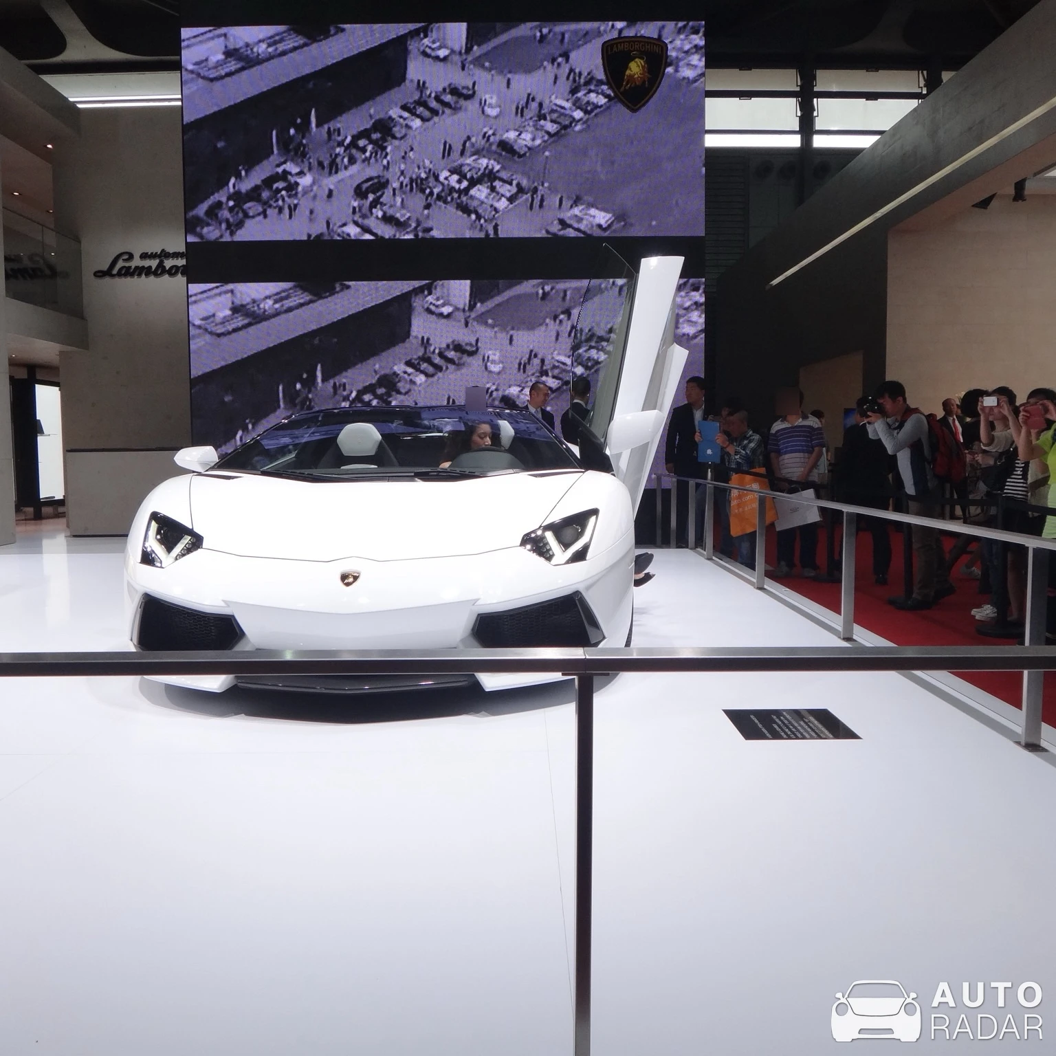 Lamborghini Aventador LP700-4 Roadster spotted in Hermosa Beach, United States