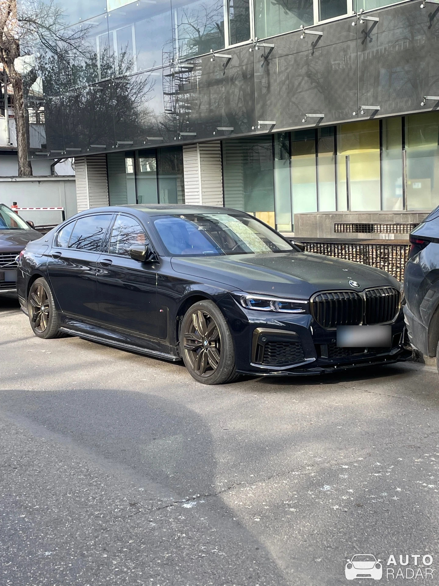 BMW 760Li V12 Xdrive G12 spotted in București, Румыния