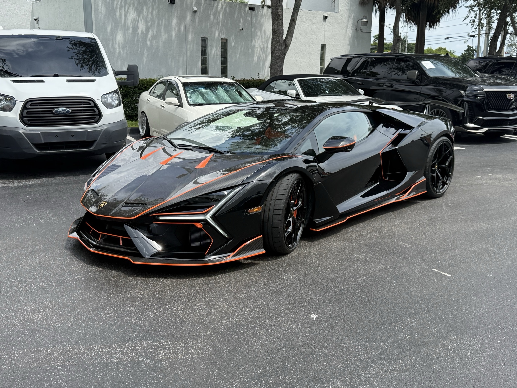 Lamborghini Revuelto Mansory Initiate