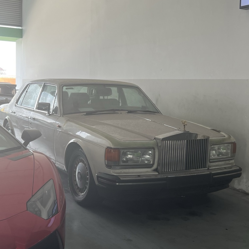 Rolls-Royce Flying Spur