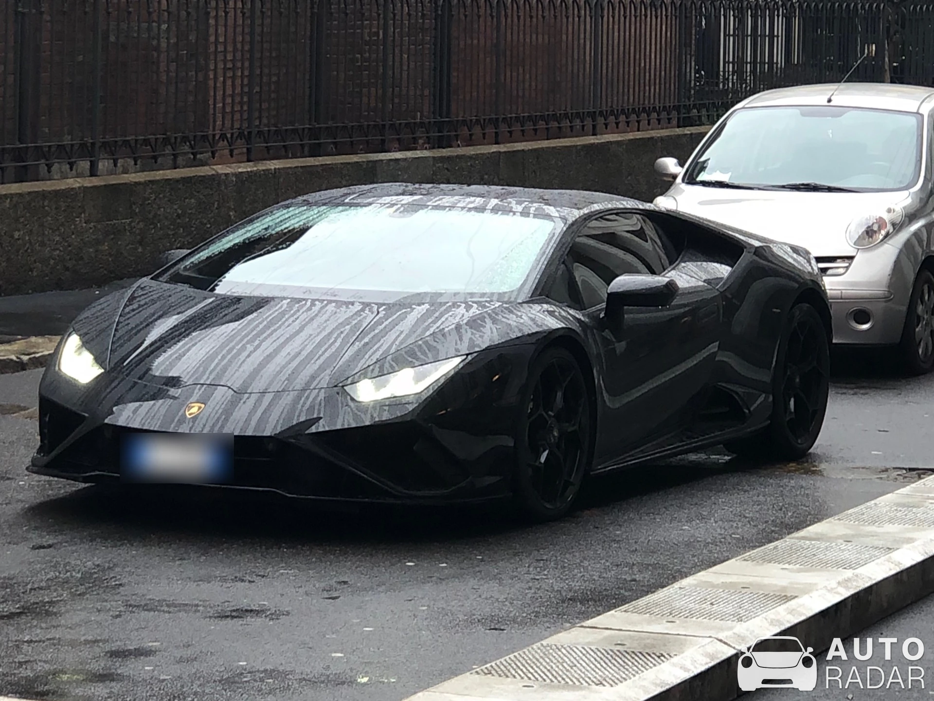Lamborghini Huracán LP640-4 EVO spotted in Milano, Italy