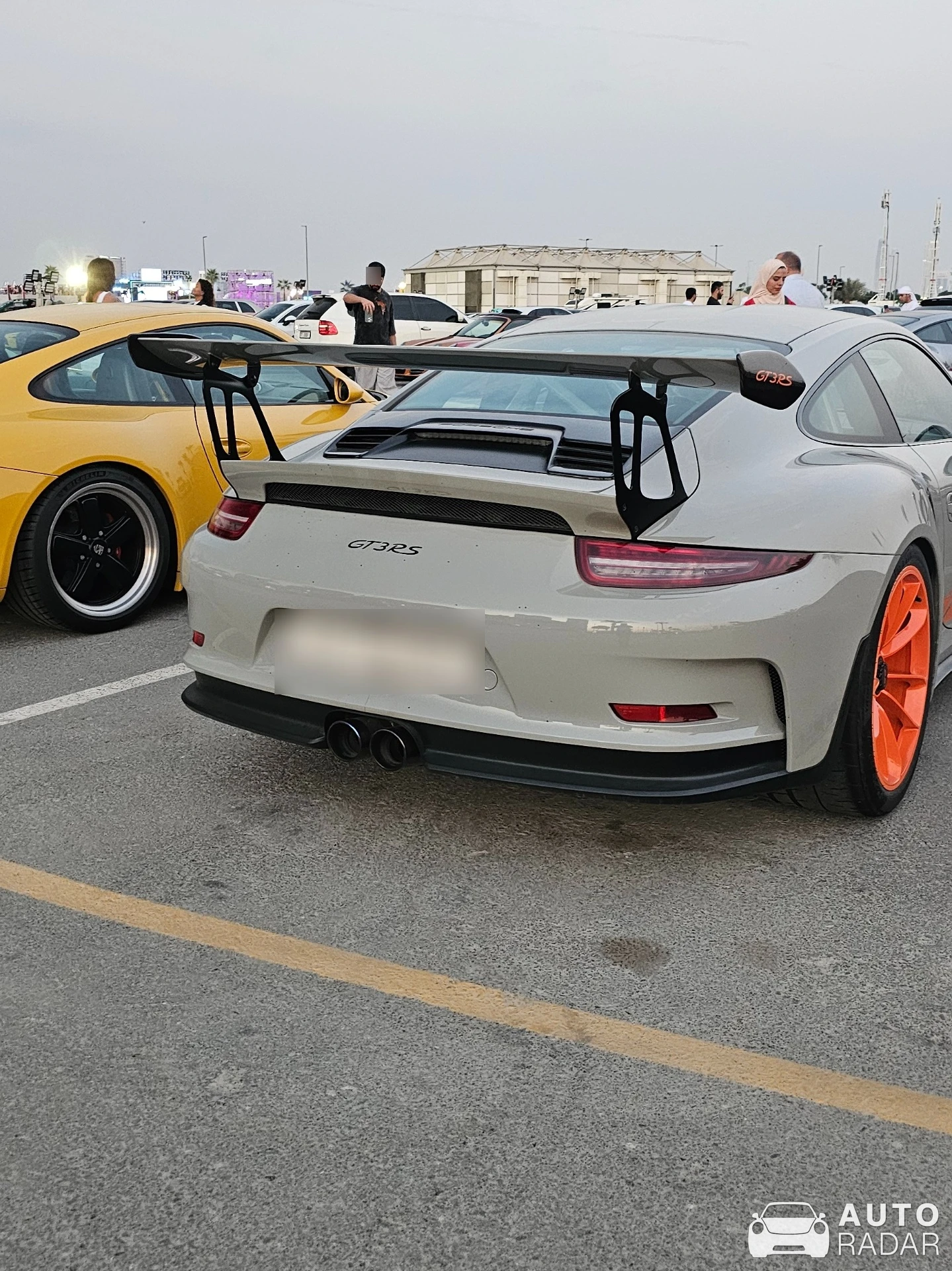 Porsche 991 GT3 RS MkII spotted in Dubai, United Arab Emirates