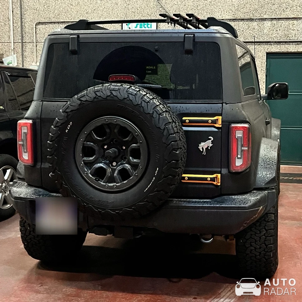 Ford Bronco Badlands spotted in Bazzano