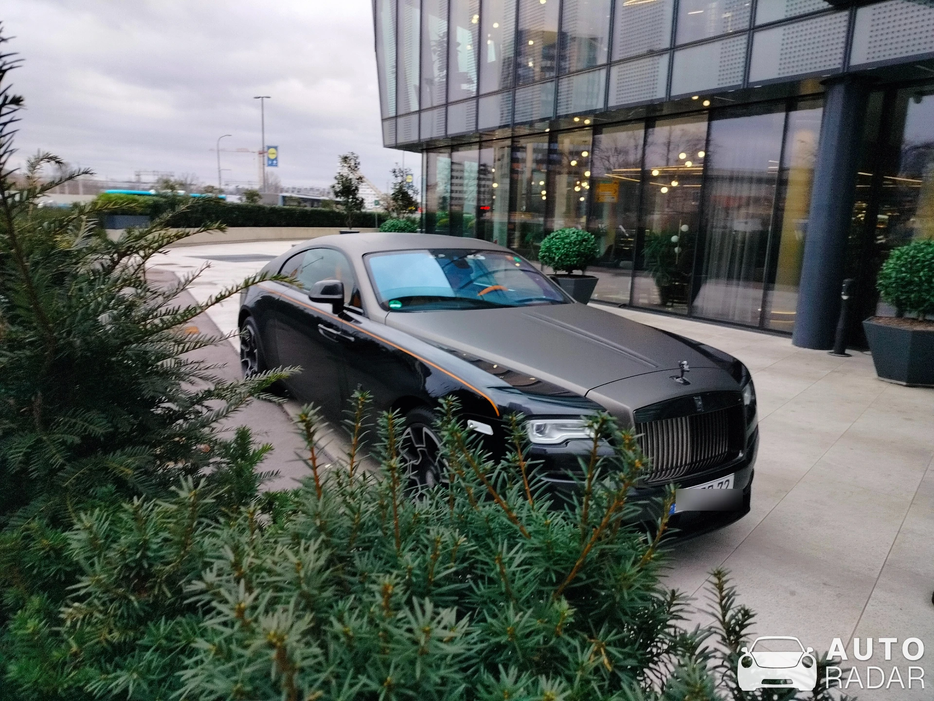 Rolls-Royce Wraith Black Badge spotted in Ljubljana, Slovenia