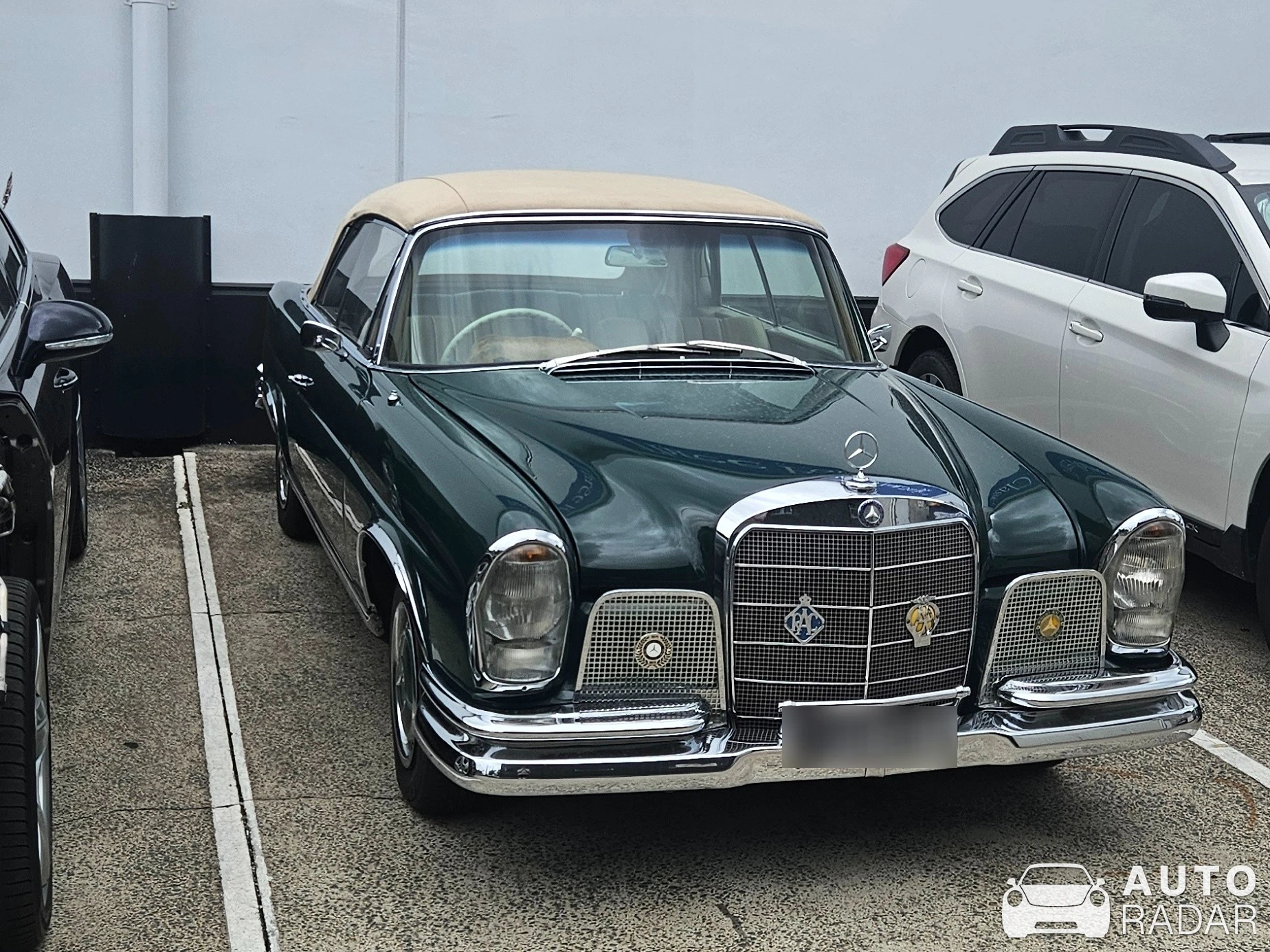 Mercedes-Benz 220SE Cabriolet spotted in Brisbane