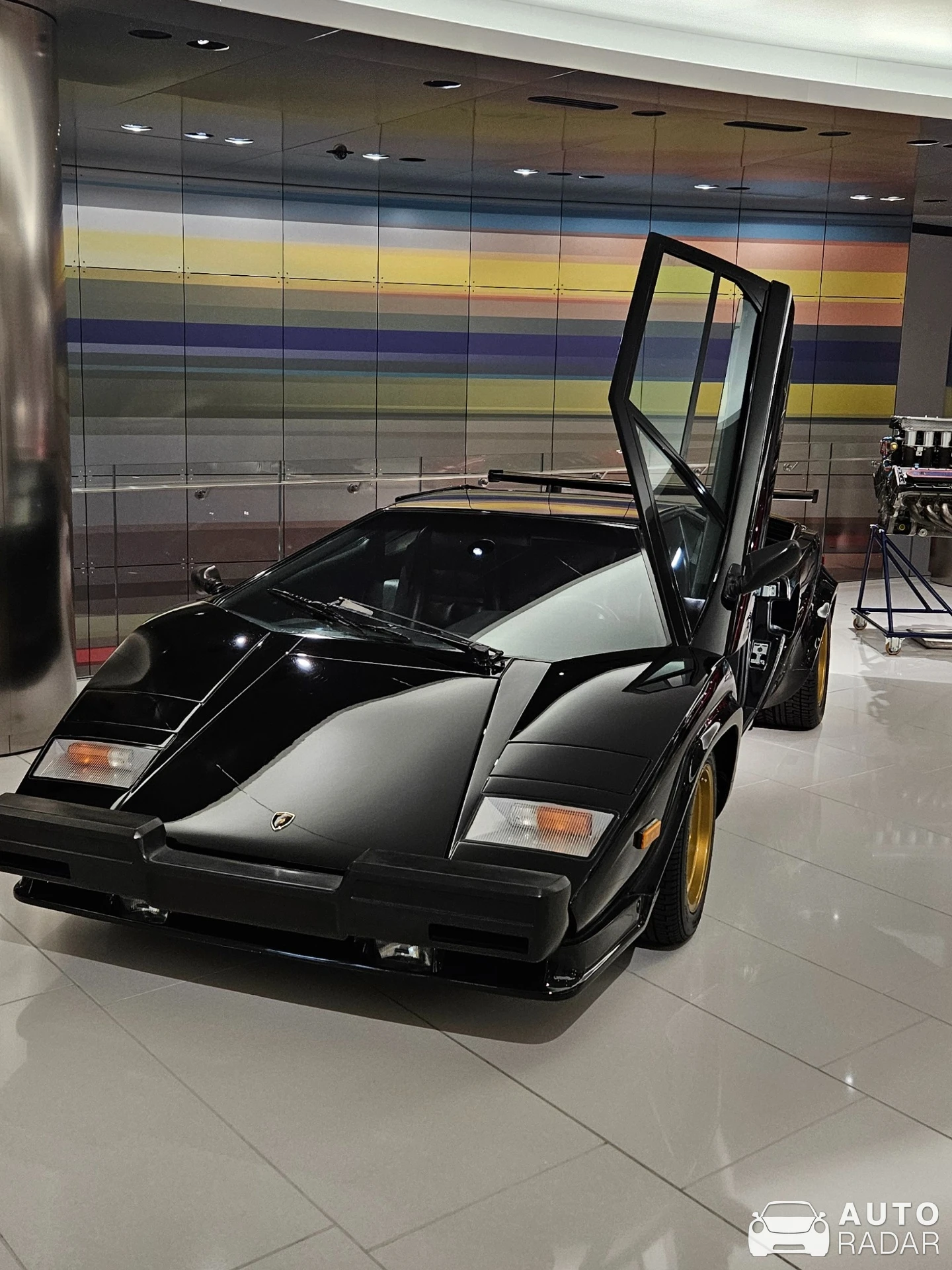 Lamborghini Countach LP5000 Quattrovalvole spotted