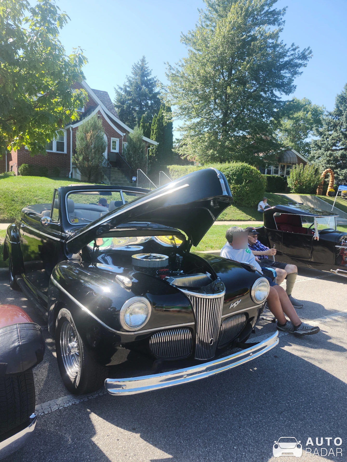 Ford Super DeLuxe Convertible 1946 spotted in Beech Grove