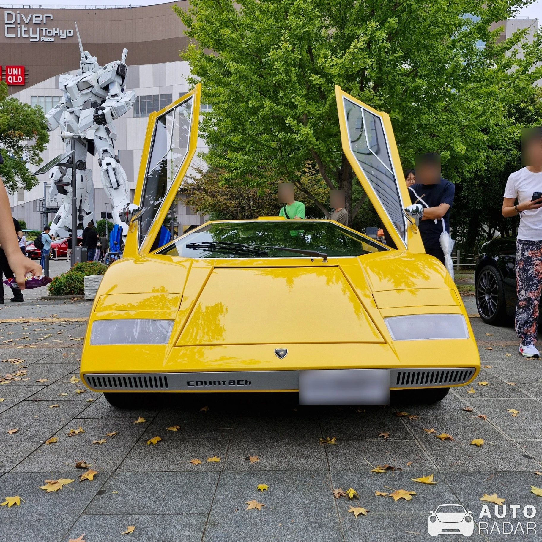 Lamborghini Countach LP400 S spotted in 江東区, Japan