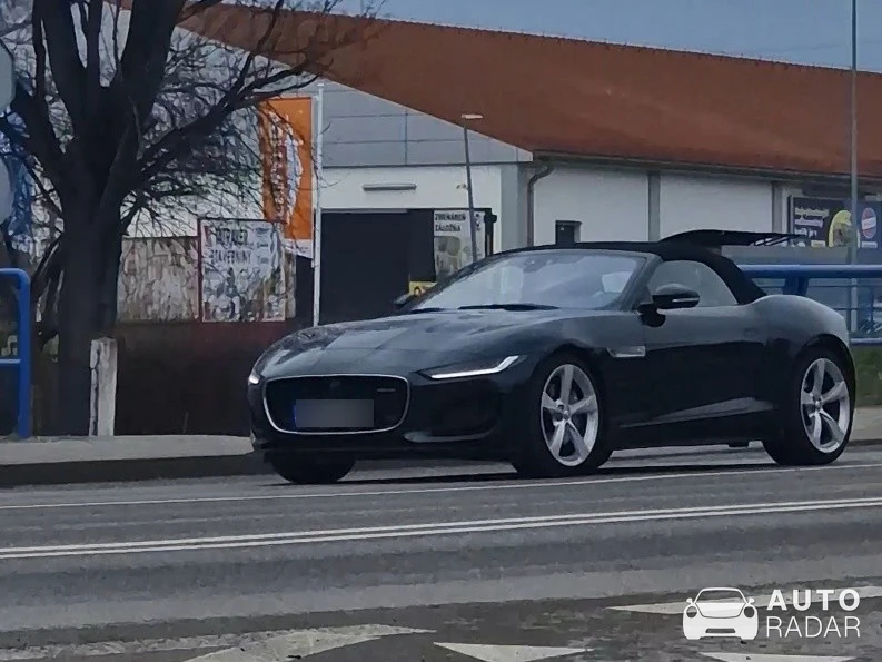 Jaguar F-Type P380 Convertible spotted in Kežmarok