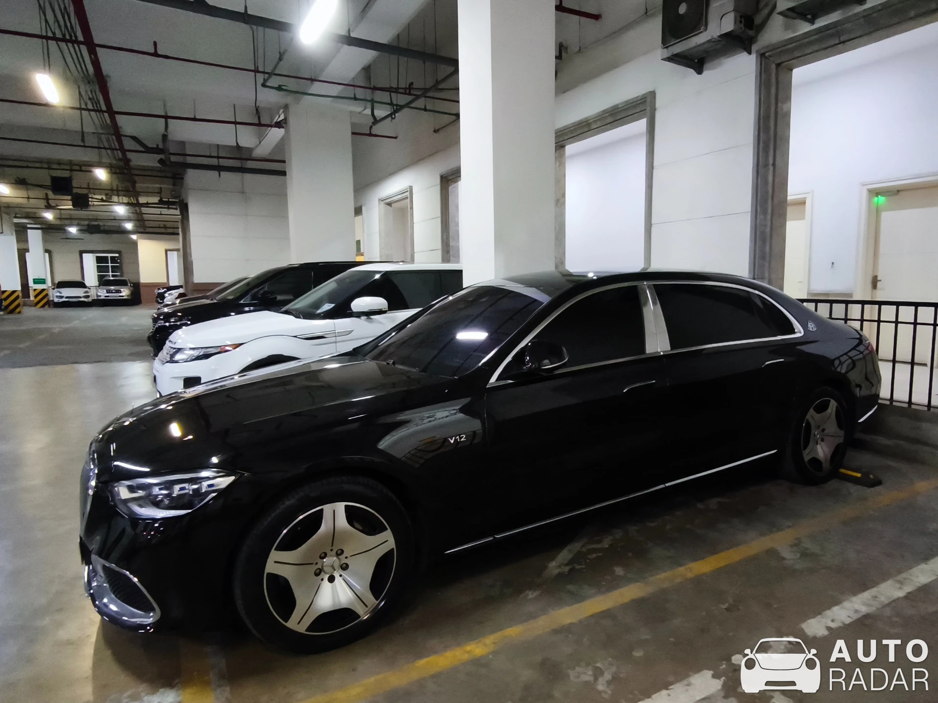 Mercedes-Maybach S 580 4MATIC spotted in Nam Từ Liêm, Vietnam