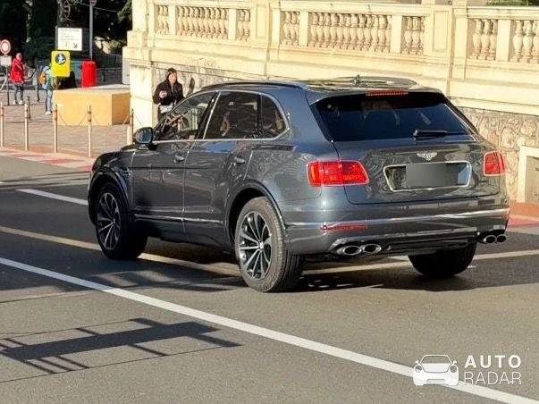 Bentley Bentayga V8 spotted in Monaco, Monaco